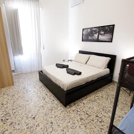 Apartment Holiday Catânia Exterior foto